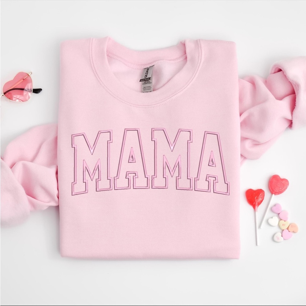 Women’s Light pink sweatshirt with MAMA' Print
